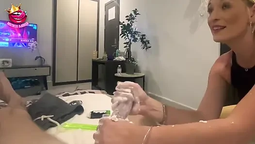Tıraş köpük yarak işkencesi ve inkar