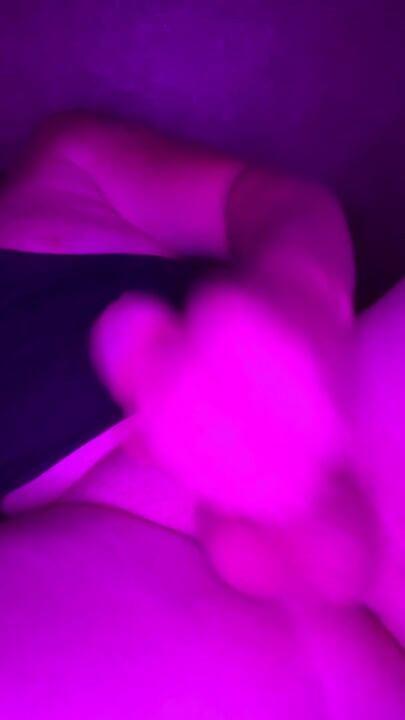 Cumming hard