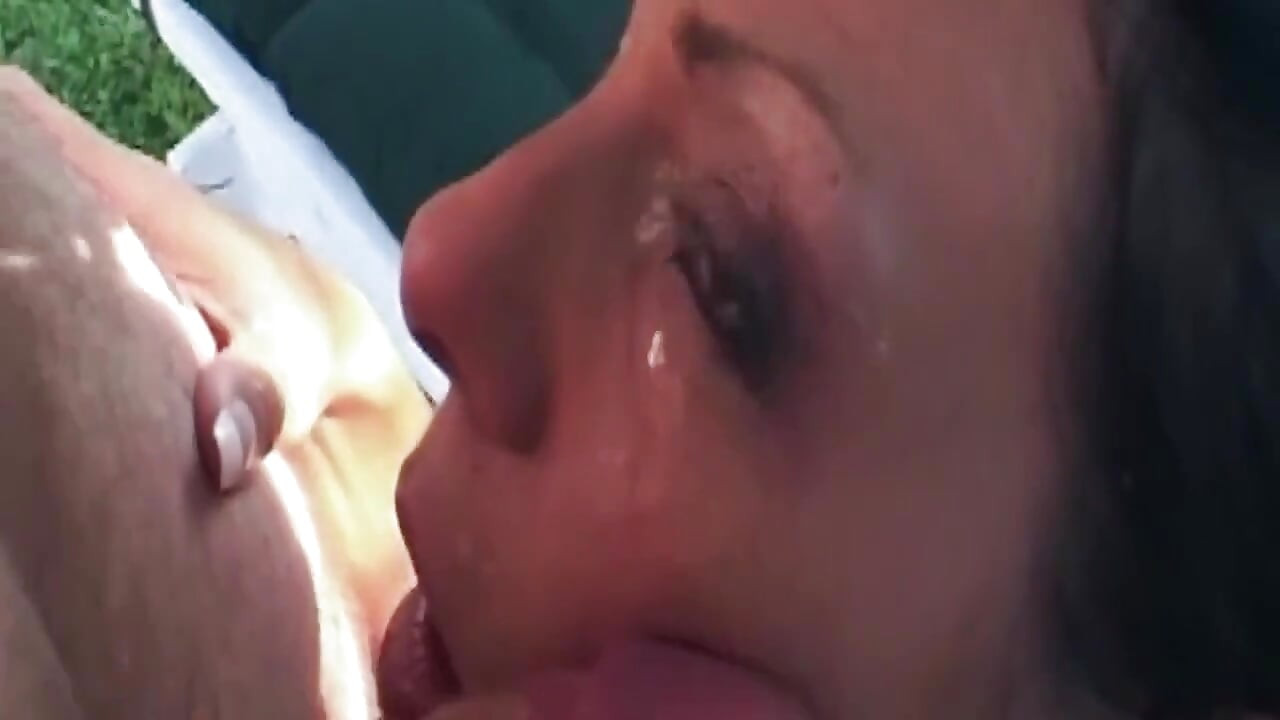 Mature MILFs Share Thick Cum After Outdoor Blowjobs