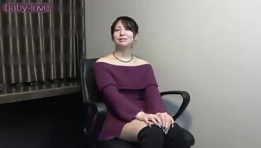 Shoot apparel Clerk pertama. Si cantik langsing keren gemetar lalu pelatihan creampie
