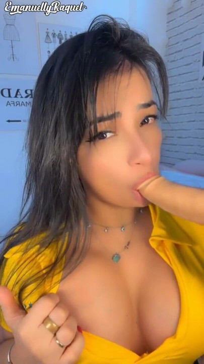 Hete Braziliaanse babe met dikke kont vunzig praten joi aftrekinstructies kont plagen | Clip 1