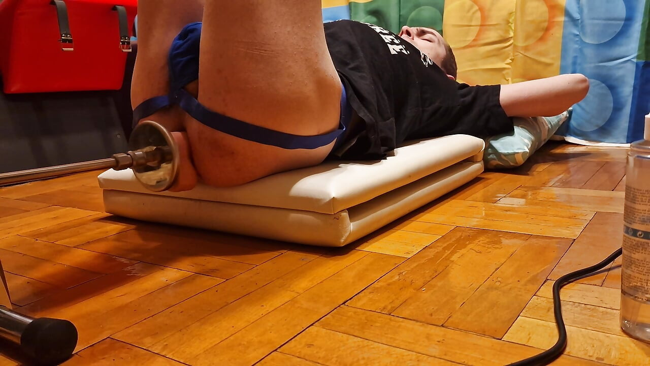 Gay boy Anal Fucking With sex machine homemade Sasha Earth amateur Russian