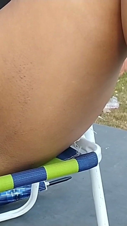 finger on like and cameltoe | Clip 1