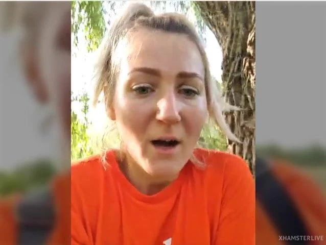 Beautiful Marushka, Outdoor Webcam Pussyplay Fun