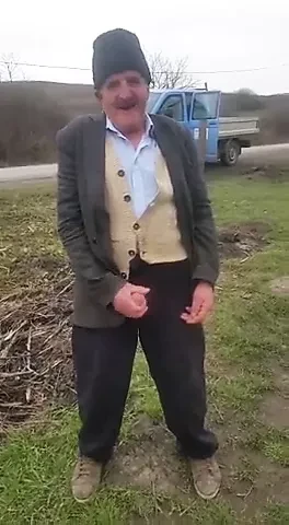 Un batran la 80 de ani isi face laba – Daddy, Masturbation, Outdoor, Vintage, Romanian Gay Porn | xHamster