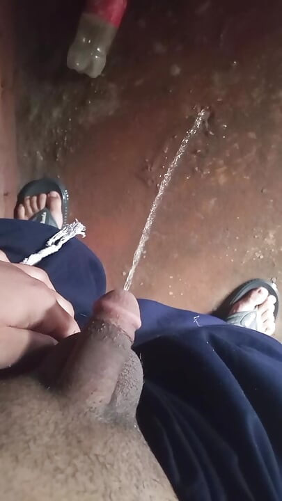 Pakistani school girl viral video