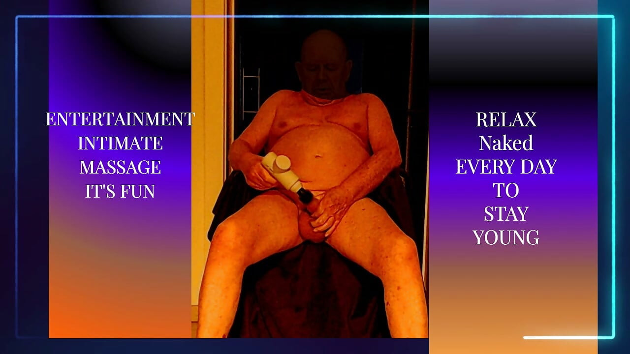 Top-notch entertainment involving a penis and a body massage