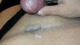 Mastürbasyon ve cumshot ile külot ve külotlu çorap üzerinde bana
