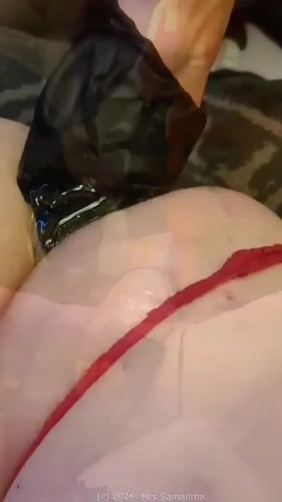 Iconic moment from "Mrs Samantha uses her High Heels and Fist on Sloerie Els for anal pleasure"