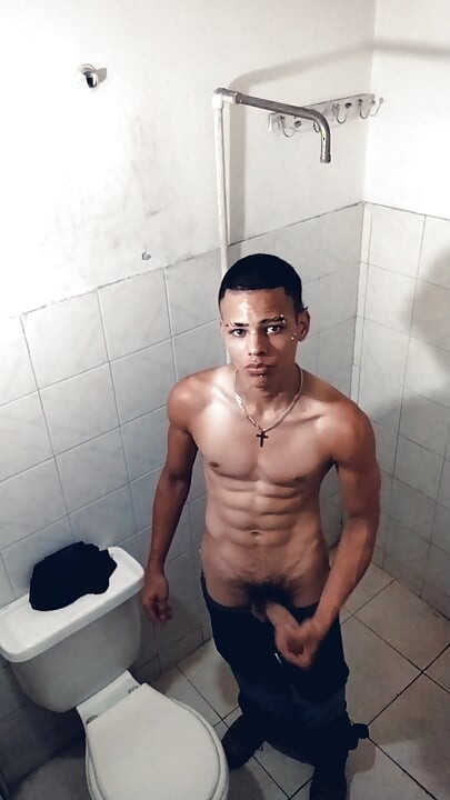 18 year old boy jerks off rich