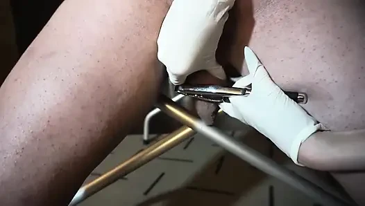 Пытка яйца бывшего бойфренда