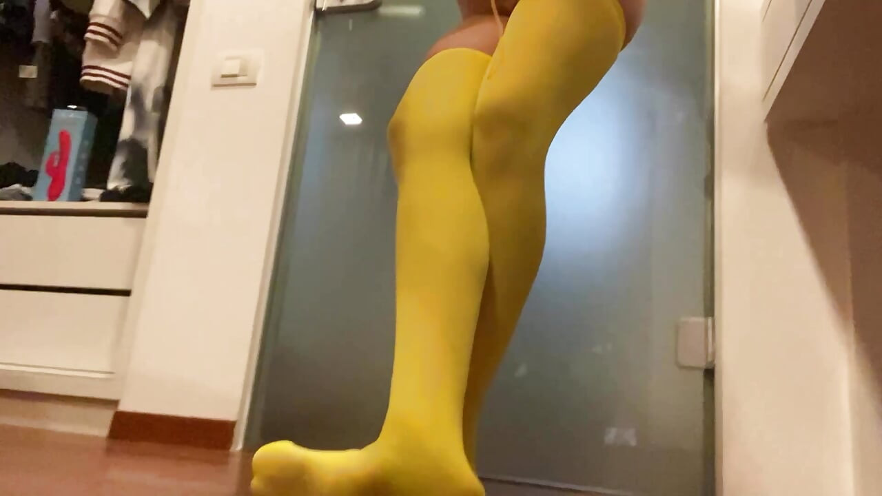 लंबे मोज़े feet तेल मालिश प्यार