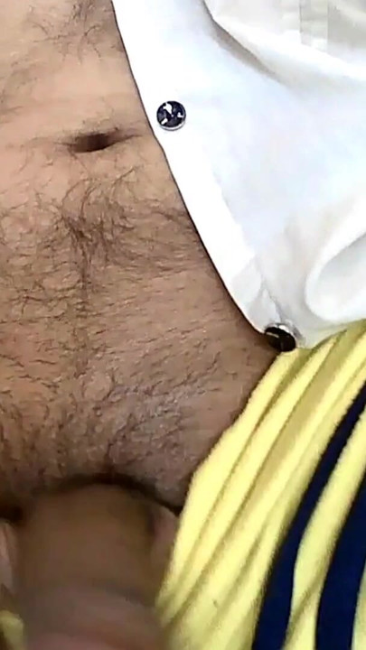 Bhabhi's unique features, such as hairy legs, hairy armpits, jungle mangal hairy pussy, huge ass along with Natural Big Boobs | Clip 1