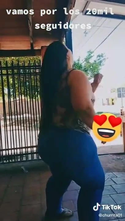 Crazy Wide hips on Latina..