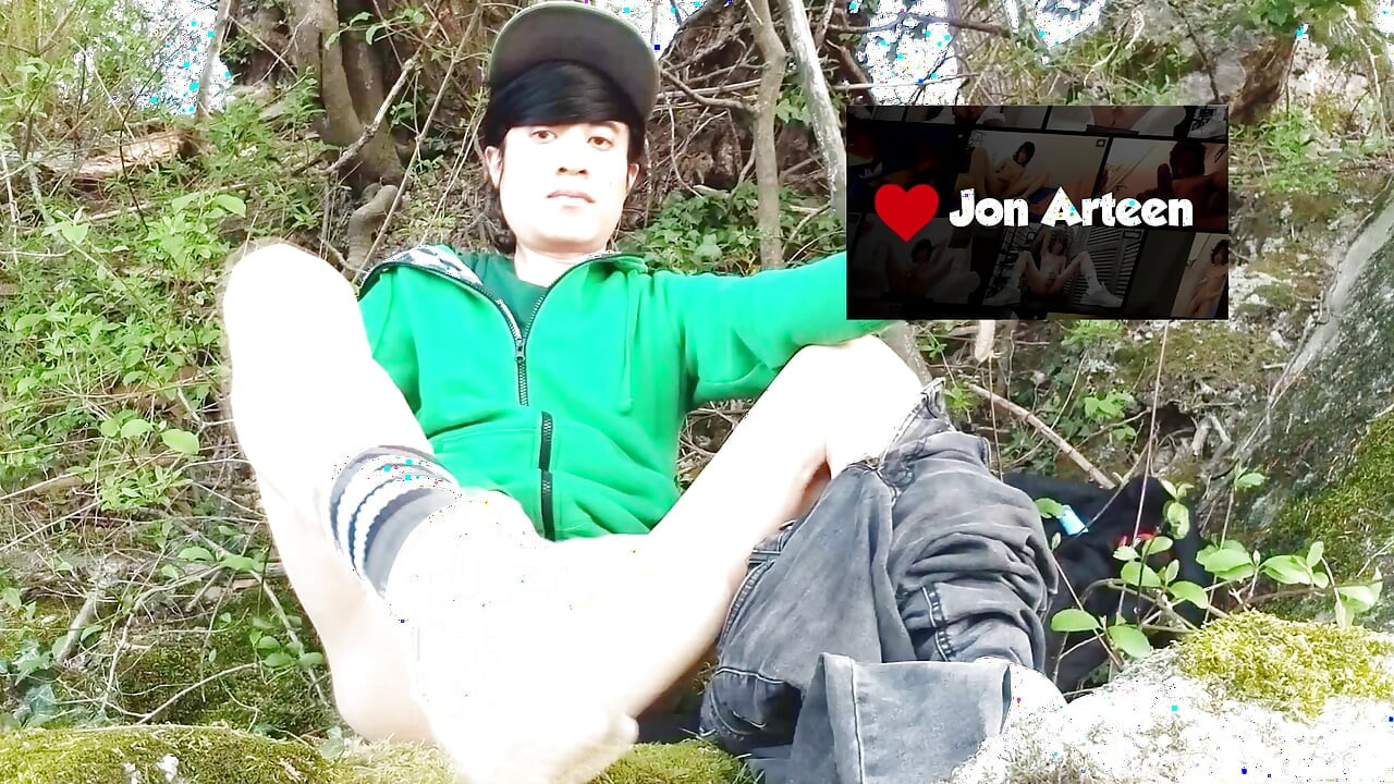 Jon Arteen. Twink's Jerk Off Outdoor in Nature Ends in a Frustrating Ruined Orgasm. Solo Tease, Long Build-Up, Loss of Control