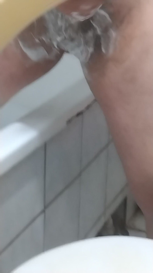 Nykiminen ennen suihkua!