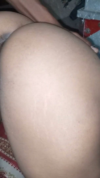 Bhabhi'yi Gece Evde Sert Sert Sikiyor Hintçe Ses | Bölüm 1