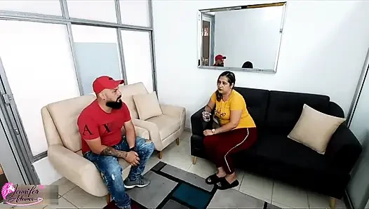 I order service from a Milf and have a better time than I expected - Porno en Español