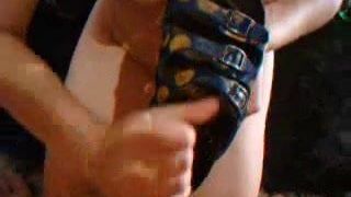 Ręczna robota guma w sandałach żony birkenstock