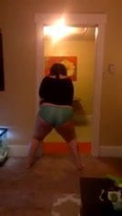 slow-mo bbw twerk