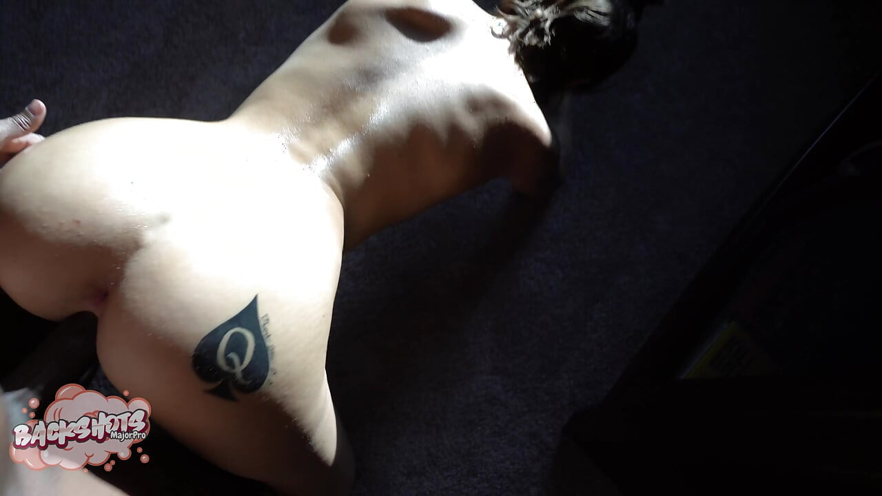 Throat and backshot made the sun smile