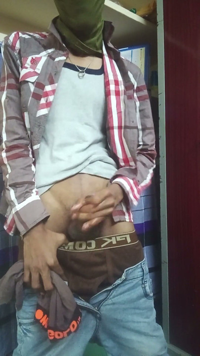 Desi teen boy musterbation his big cock for cumshot! | Clip 1