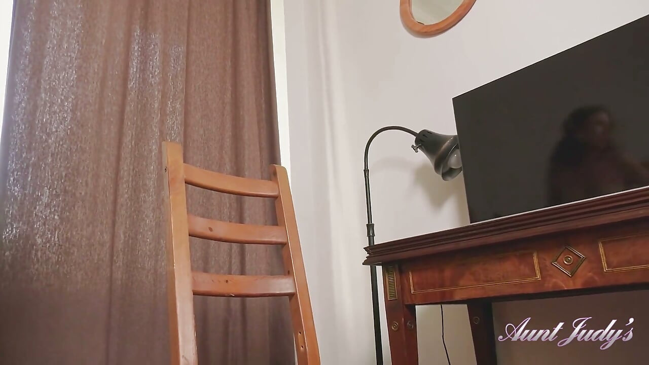 Auntjudys - Tetona Pelirroja MILF Anna Maria Envía Una Carta De Amor