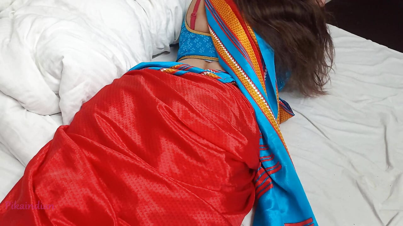 Hot desi indian sexy housewife romance love sex