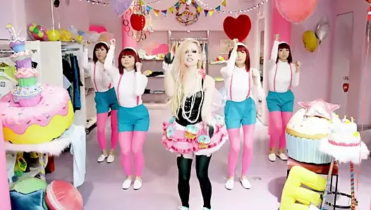 Hello Kitty - Avril Lavigne Shemale PMV