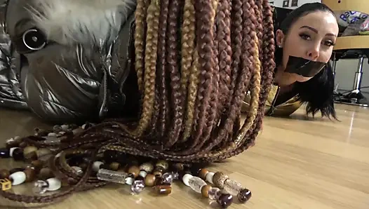 Petualangan seks bondage bareng coco & mila yang penuh gairah! Aku akan melakukan ini.