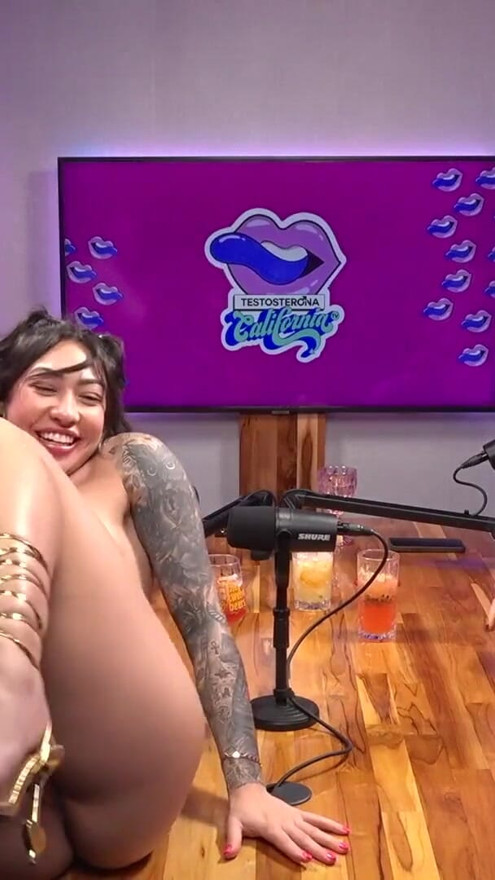 We both love making out with each other | Clip 1