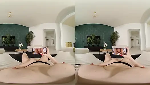 Aku kepergok lagi masturbasi sama teman sekamarku - vr