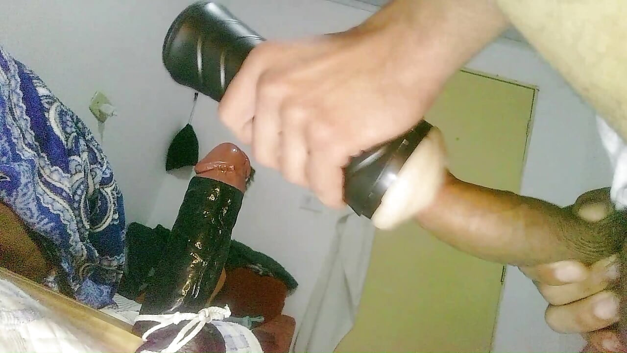 poilu coquin se montrant