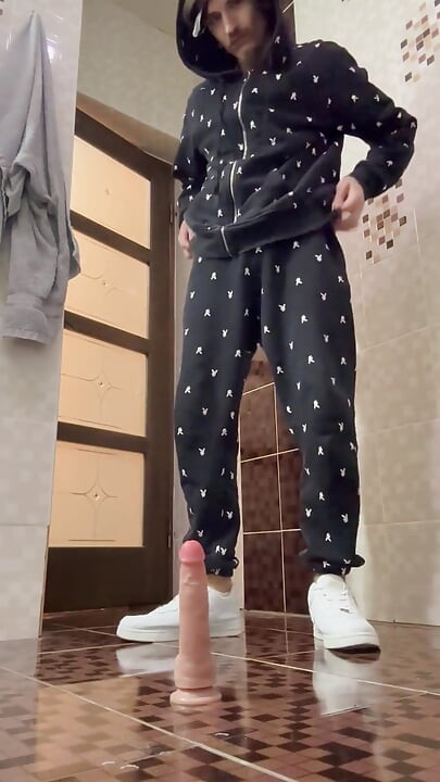 Twink Straight Heterosexual From the Ghetto Did Not Appreciate the Joke From His Wife