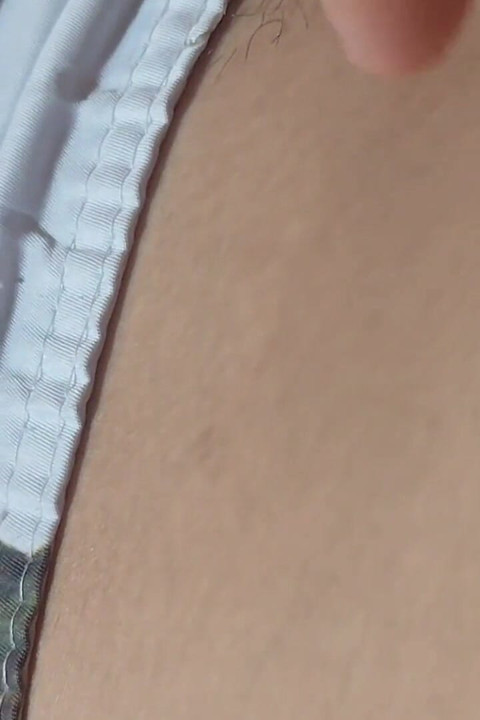 Deep Navel Turns Into a Reservoir of Cum.