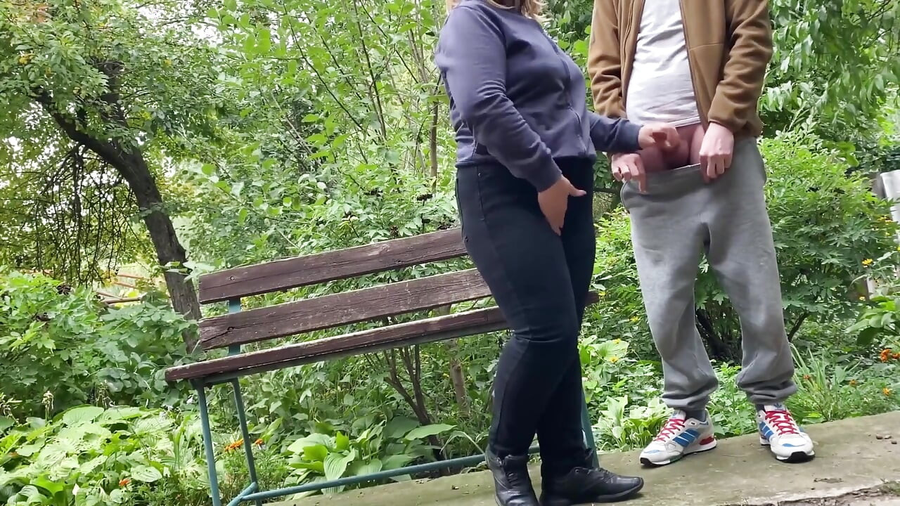My Stepmom with a Huge Ass Lets Me Do It