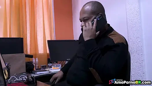 Karımın neden cep telefonu şifresini değiştirip duruyor anlamıyorum