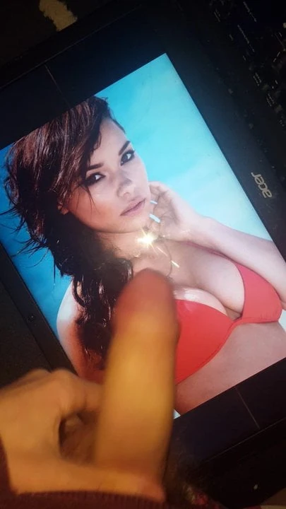 Jessica Parker Kennedy Cum Tribute