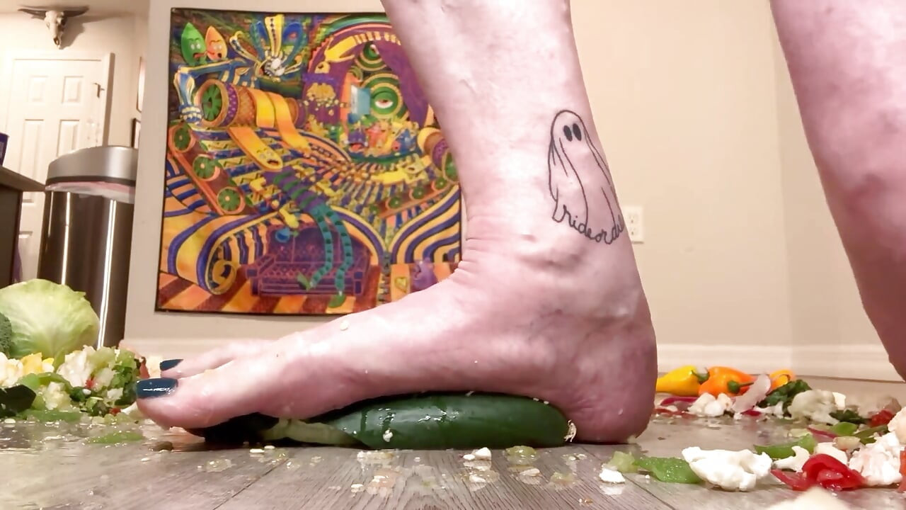 Talla 16 pies aplastamiento con verduras