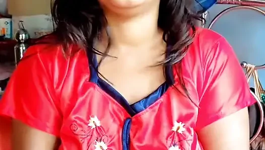 Kakak tiri bhabhi India dan saudara tiri ngentot gaya doggy habis-habisan