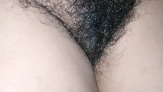 Meine behaarte muschi meiner ehefrau