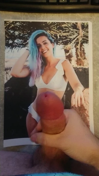 Cum Tribut Sonia Gomez Gonzalez