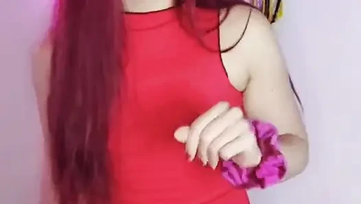 Shyfxx jeg ydmyger min orme-ansatte og bruger sexlegetj til sin elsker!