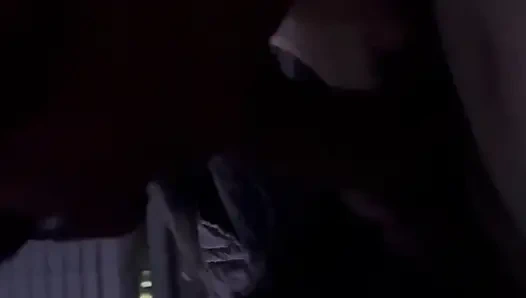 Котенок сосет член