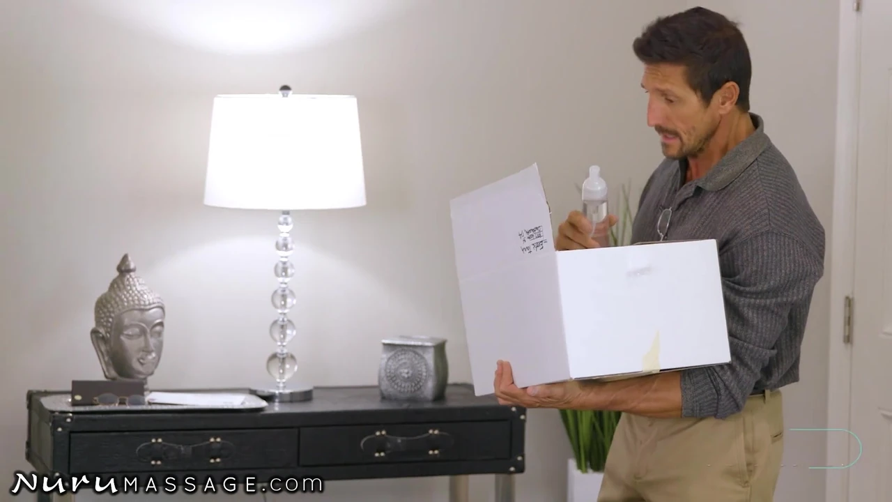 NuruMassage Stepdad Wants to Try Nuru Oil & 18yo Pussy