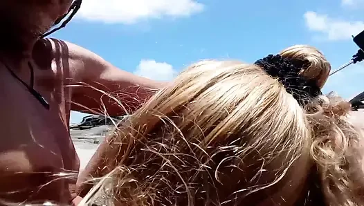 Pantai sepi di Brasil