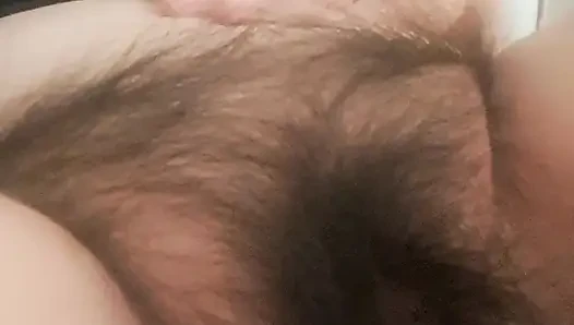 admiring how hairy mom's shell is