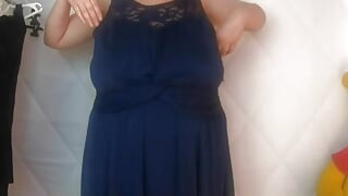 Kleider versuchen, unzensiert