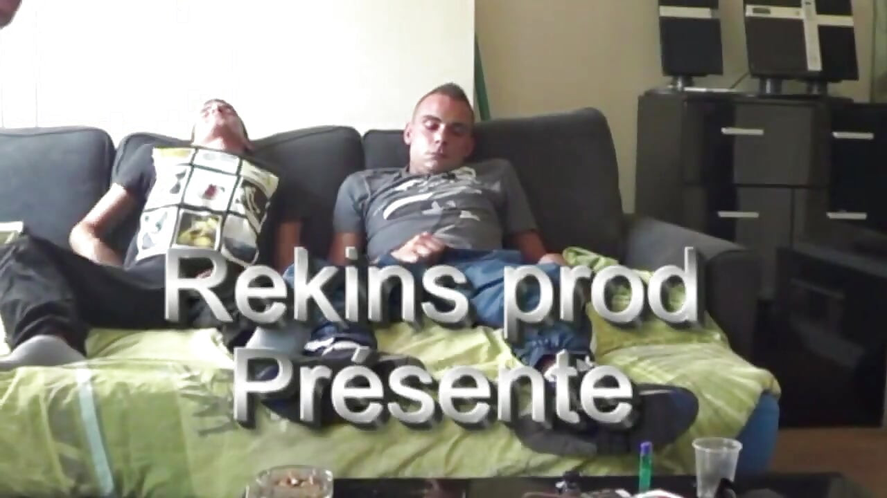 Trampki seks domowej roboty z przyjaciółmi