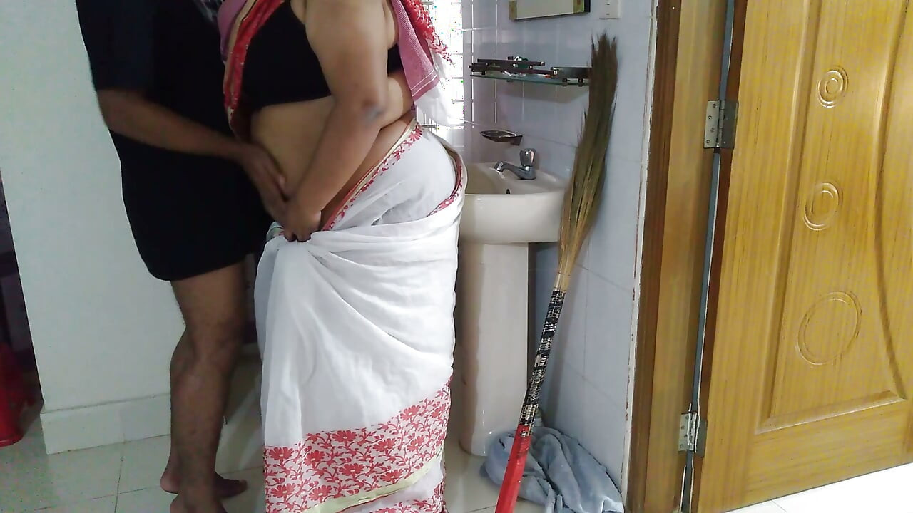Stepmom Rough Fucked by Stepson While Sweeping the House